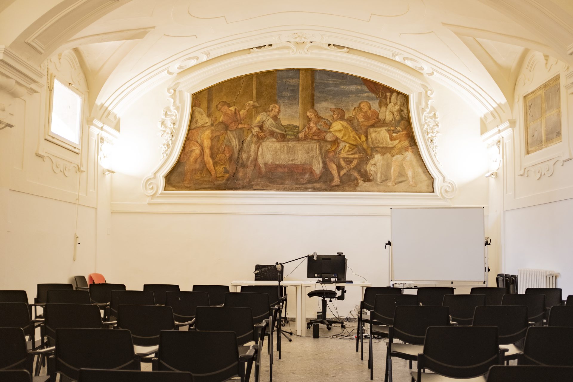 The frescoed Aula Magna used for lectures and academic events